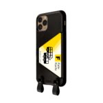 HangOn Case Handykette mit Kartenfach für iPhone 11 Pro in Schwarz, Rückseite, Seitenansicht mit Karte